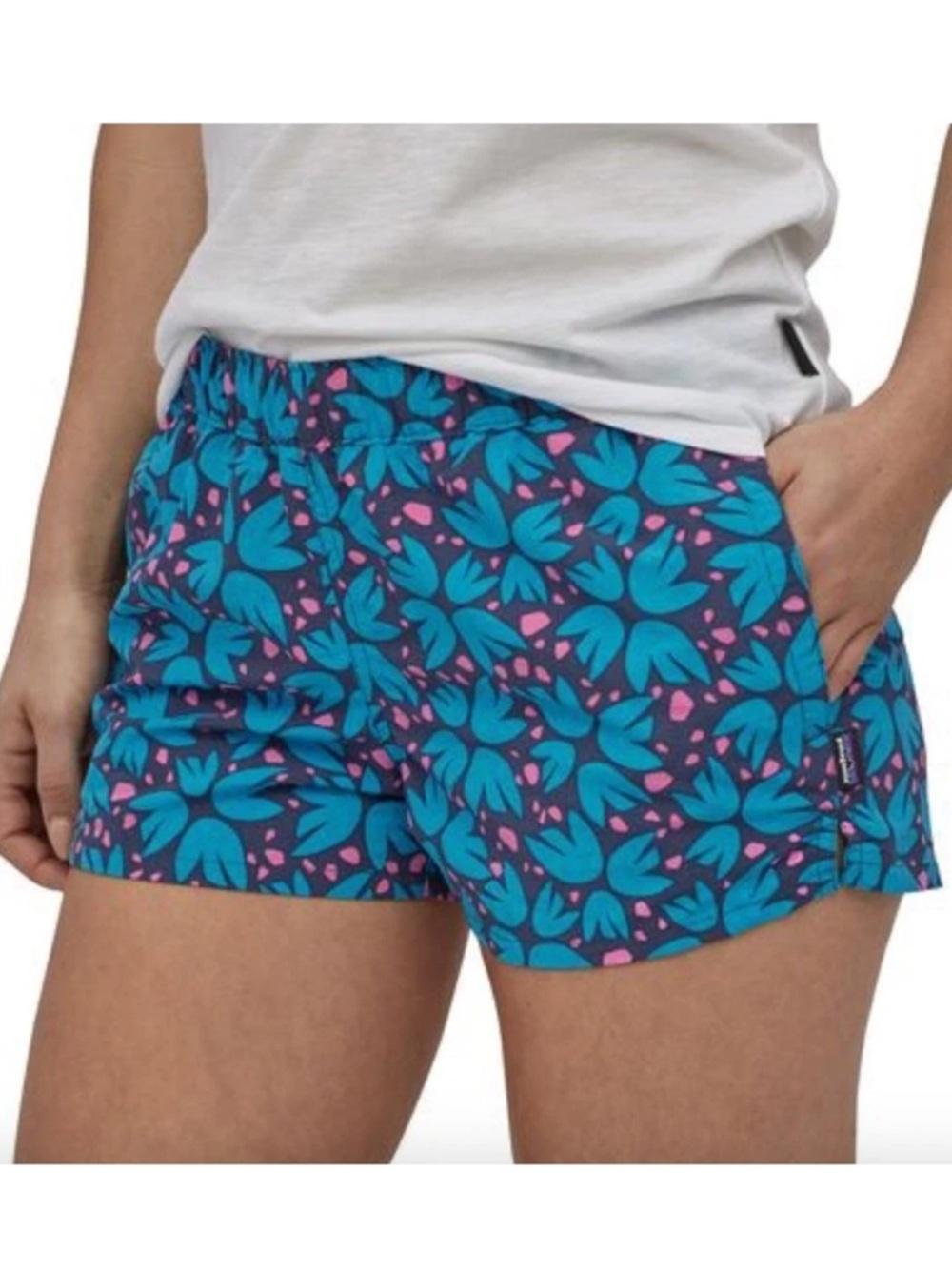 Patagonia Women's Barely Baggies Shorts Size Medium Floral Pollen Confetti Blue